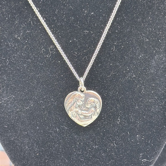 ⭐️James Avery Tender Care Charm on fine Spiga chain 18”sterling silver - Picture 4 of 9